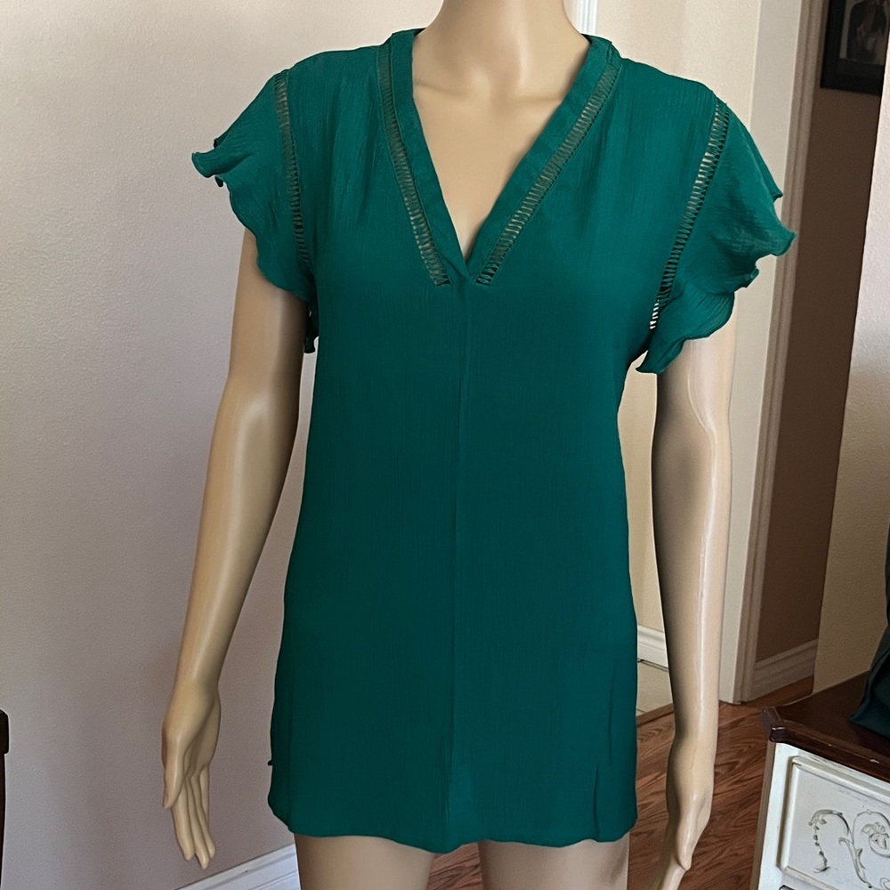 Green Sleeveless Top – Size XL (EG)